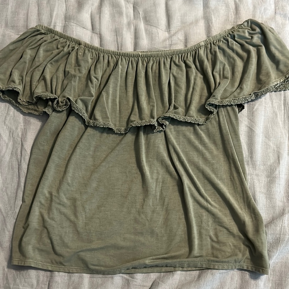 Off the Shoulder Ruffle Top